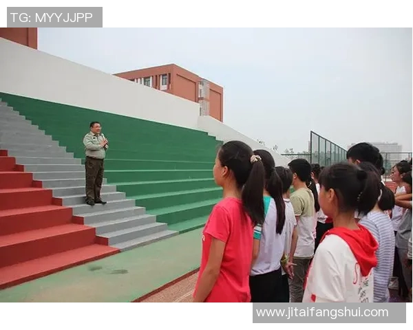 刘泽一的成长之路：从平凡少年到卓越领袖的励志故事